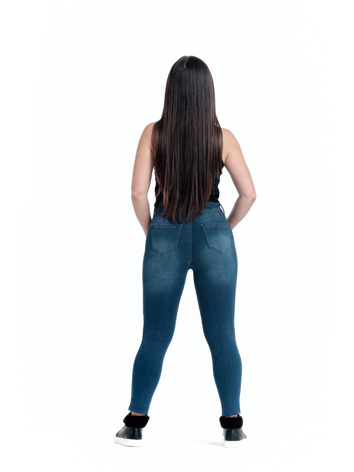 1822 Denim - Wholesale Jeans - Women's - PETITE 26" BUTTER MID-RISE SKINNY JEAN IN ZIGGYÂ