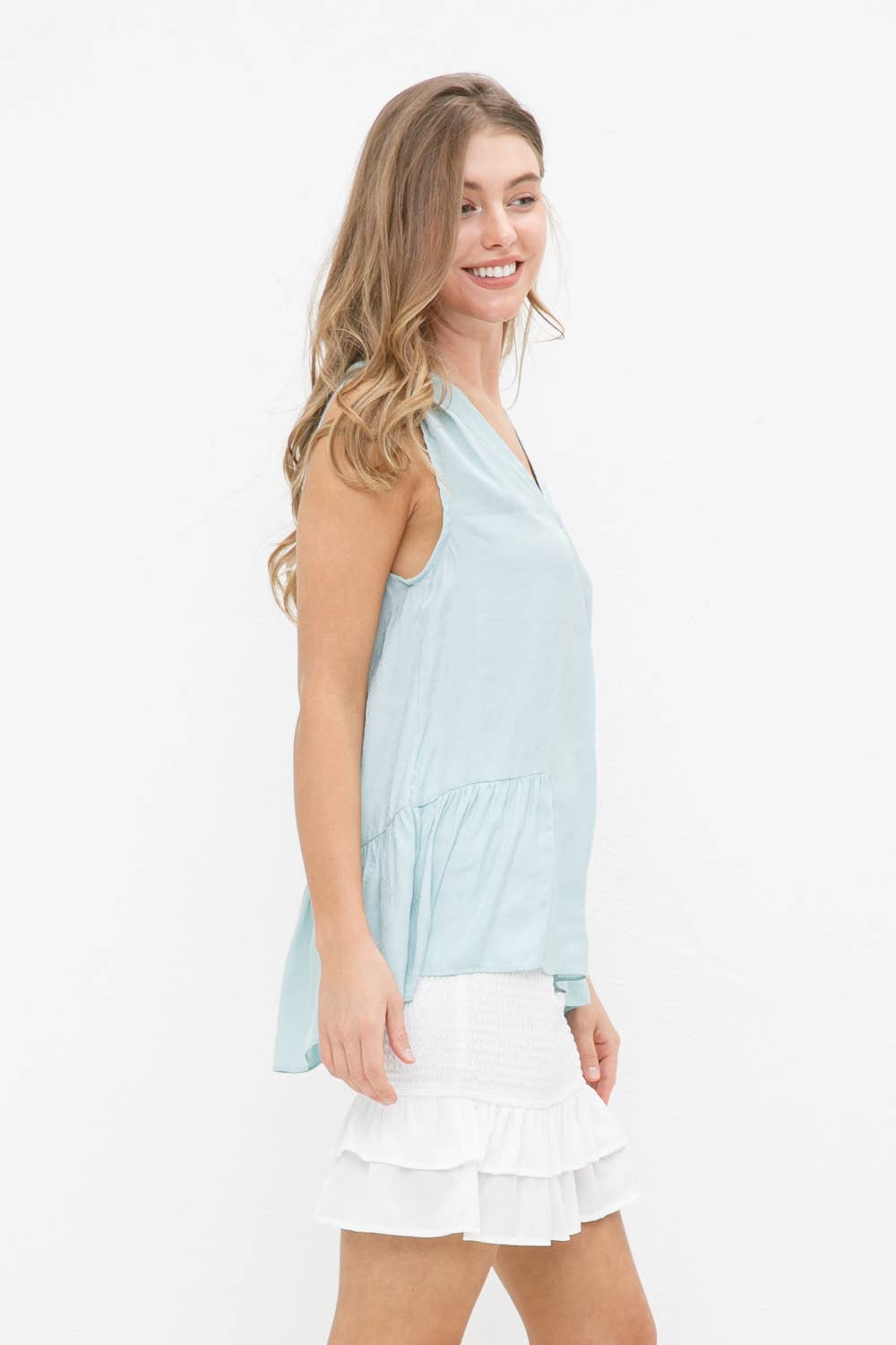 Blue B - Vendita all'ingrosso Camicetta - Donna - 31410T - Blusa arricciata in jacquard satinato con stampa a pois15