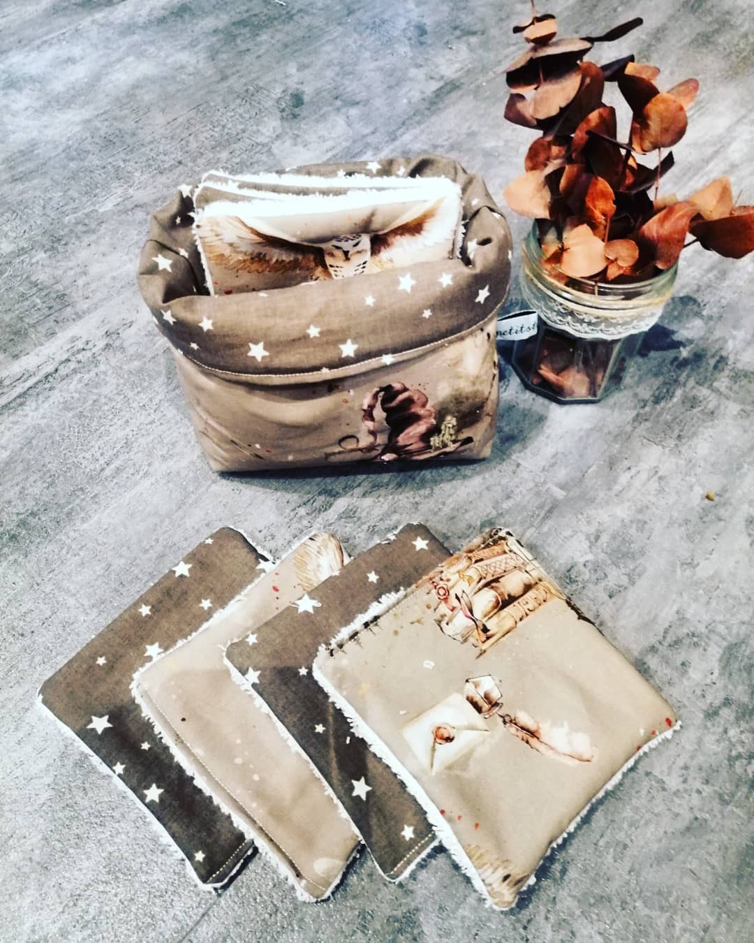 LES PETITS TITOUS - Wholesale Makeup Remover - BASKET SET AND SET OF 8 ASSORTED WASHABLE WIPES11