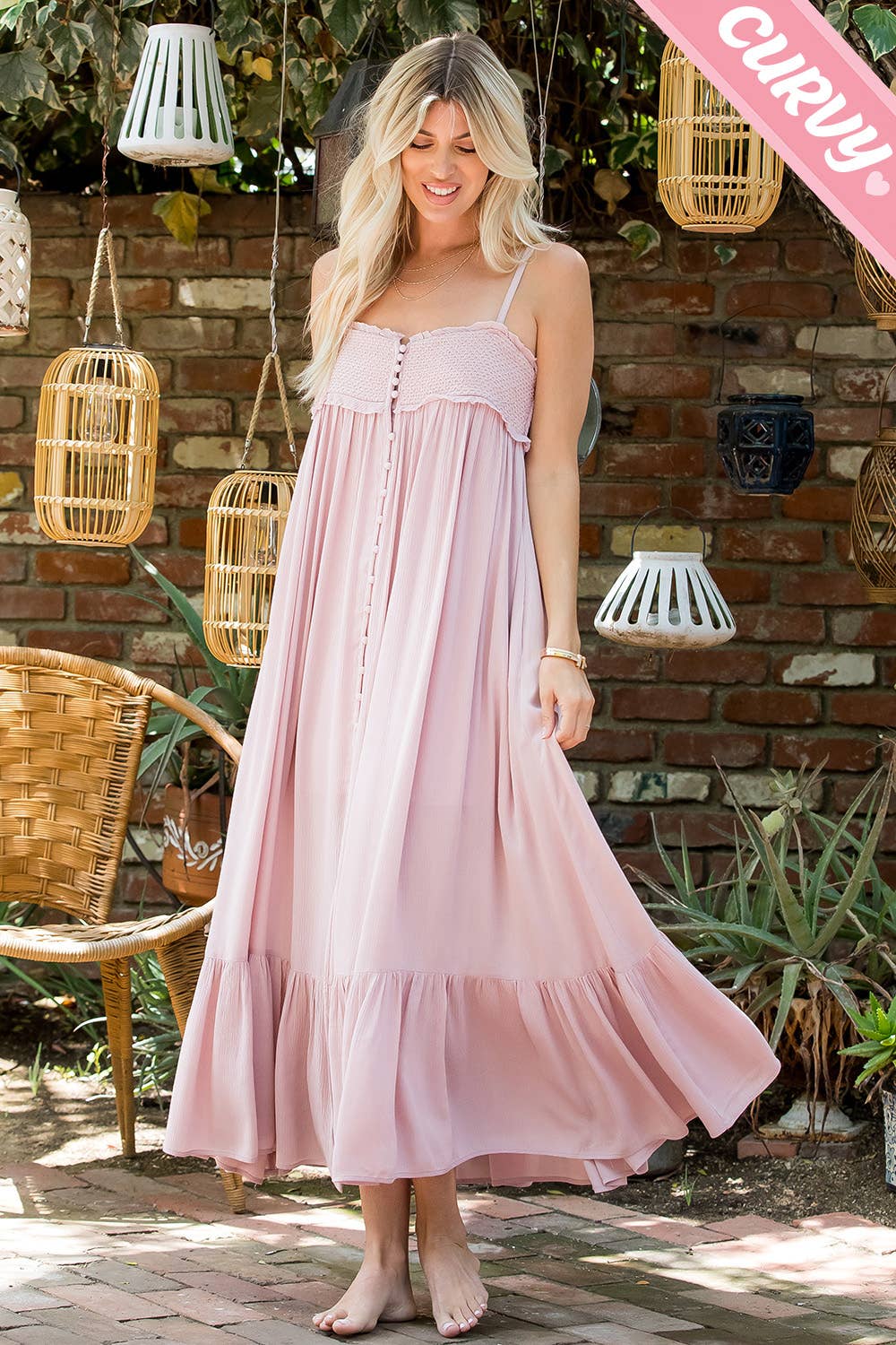 Sweet Lovely by Jen – Großhandel Kleid – Damen – MAXIKLEID AUS SEIDE MIT GESMOKTEM BUTTON-DOWN IN ÜBERGRÖSSE3