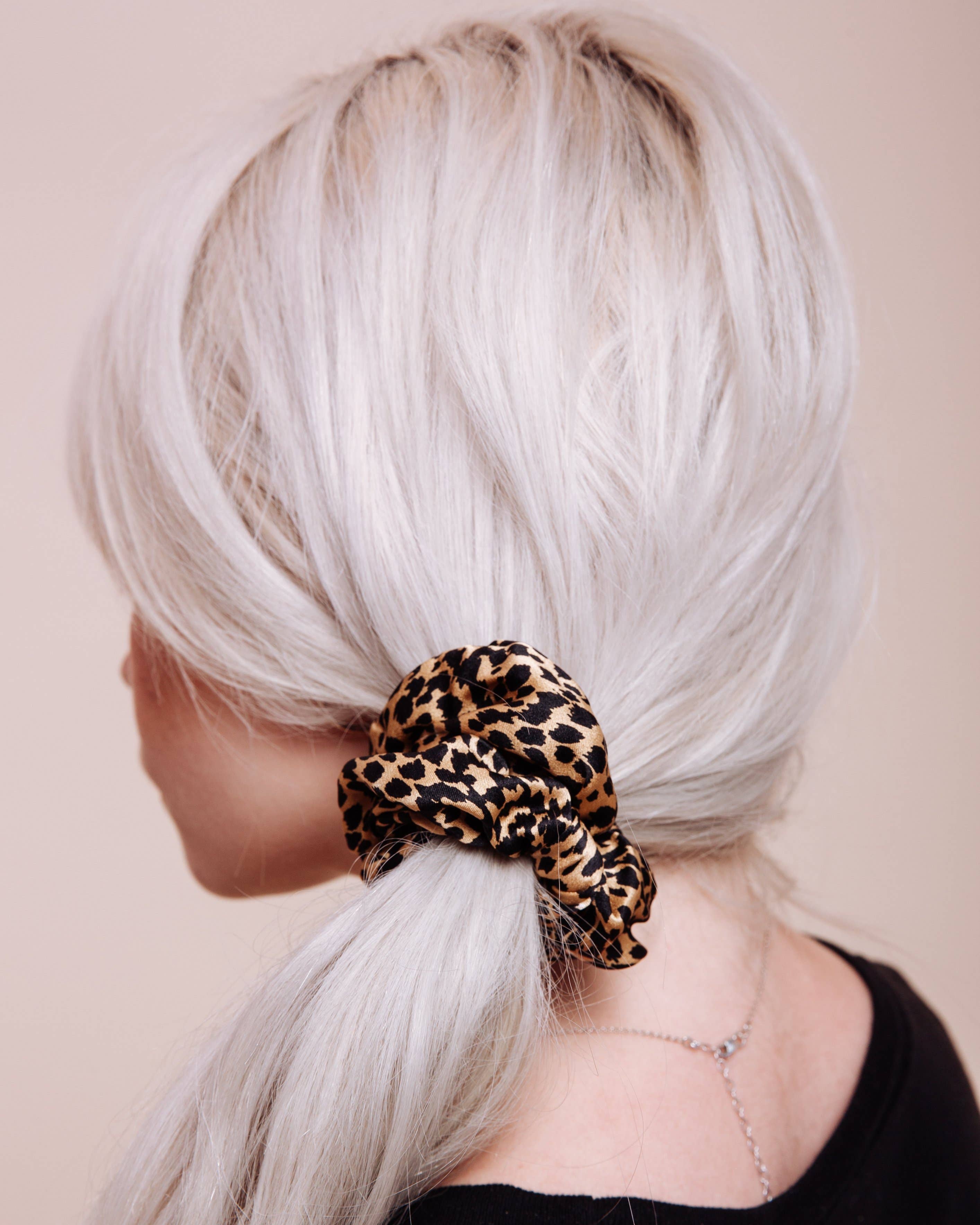 I'm With The Band - Wholesale Scrunchie - Women's - Fox on the Run Scrunchie6