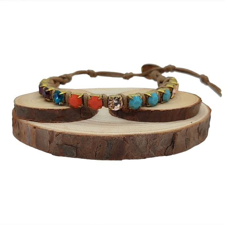 Grote armbanden met kristallen ketting - Multi Oriental voor wholesale door QUÉ MÁS JEWELS