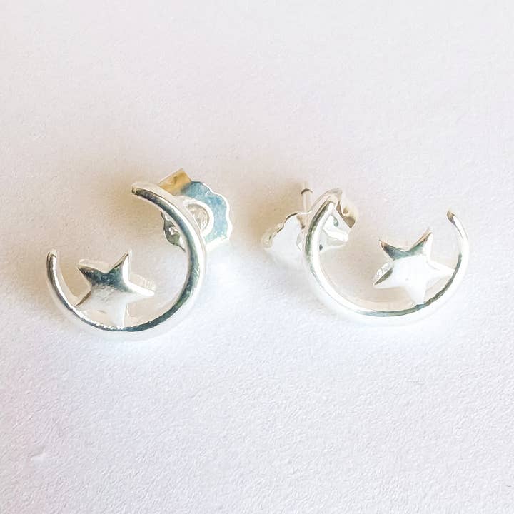 Trilogie de clous en argent pour la vente par Blush & Co