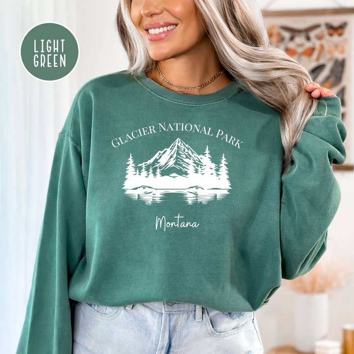 Glacier National Park Grunge Comfort Colors® Sweatshirt voor wholesale door CindyL Boutique