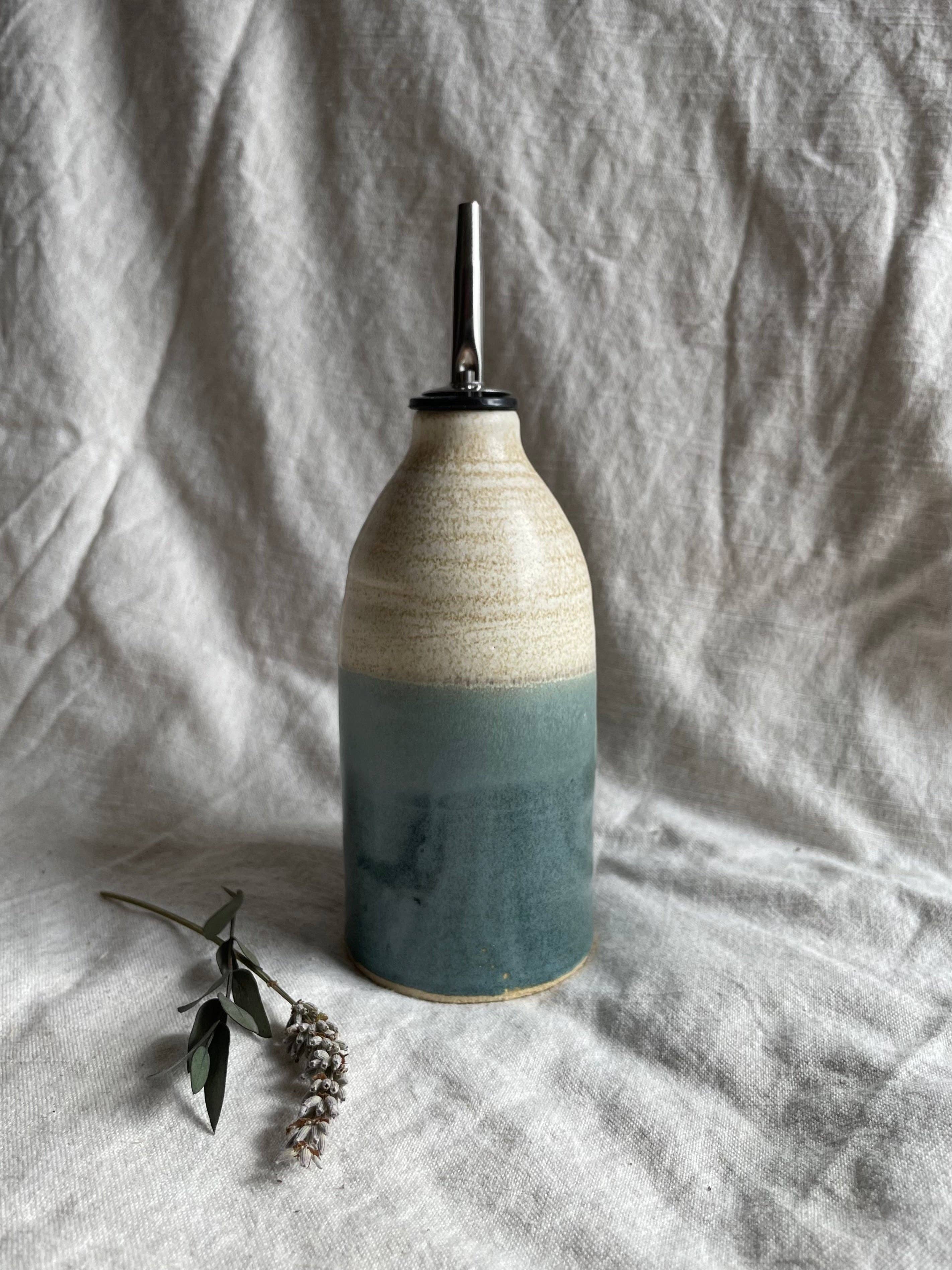 Charlotte Manser Ceramics - Wholesale Oil/vinegar dispenser - Mountains Oil Bottle