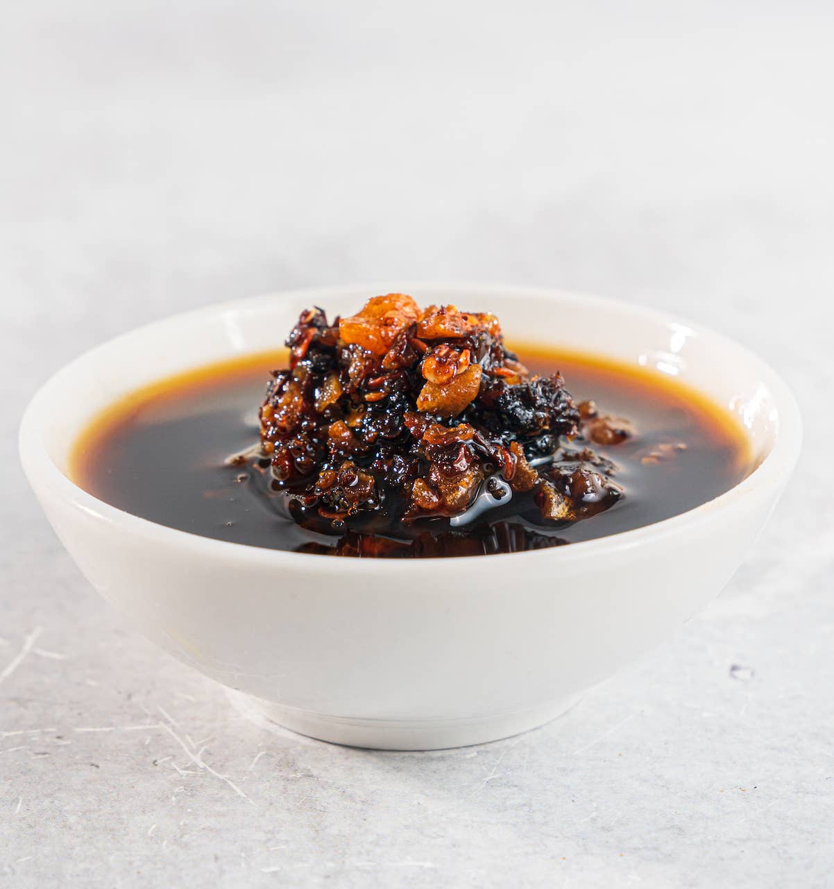 Mama Teav's - Wholesale Hot Sauce - Hot Garlic Chili Crisp - MILD - All Natural4