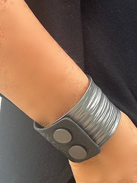 INDIANA for wholesale by Escape from Paris