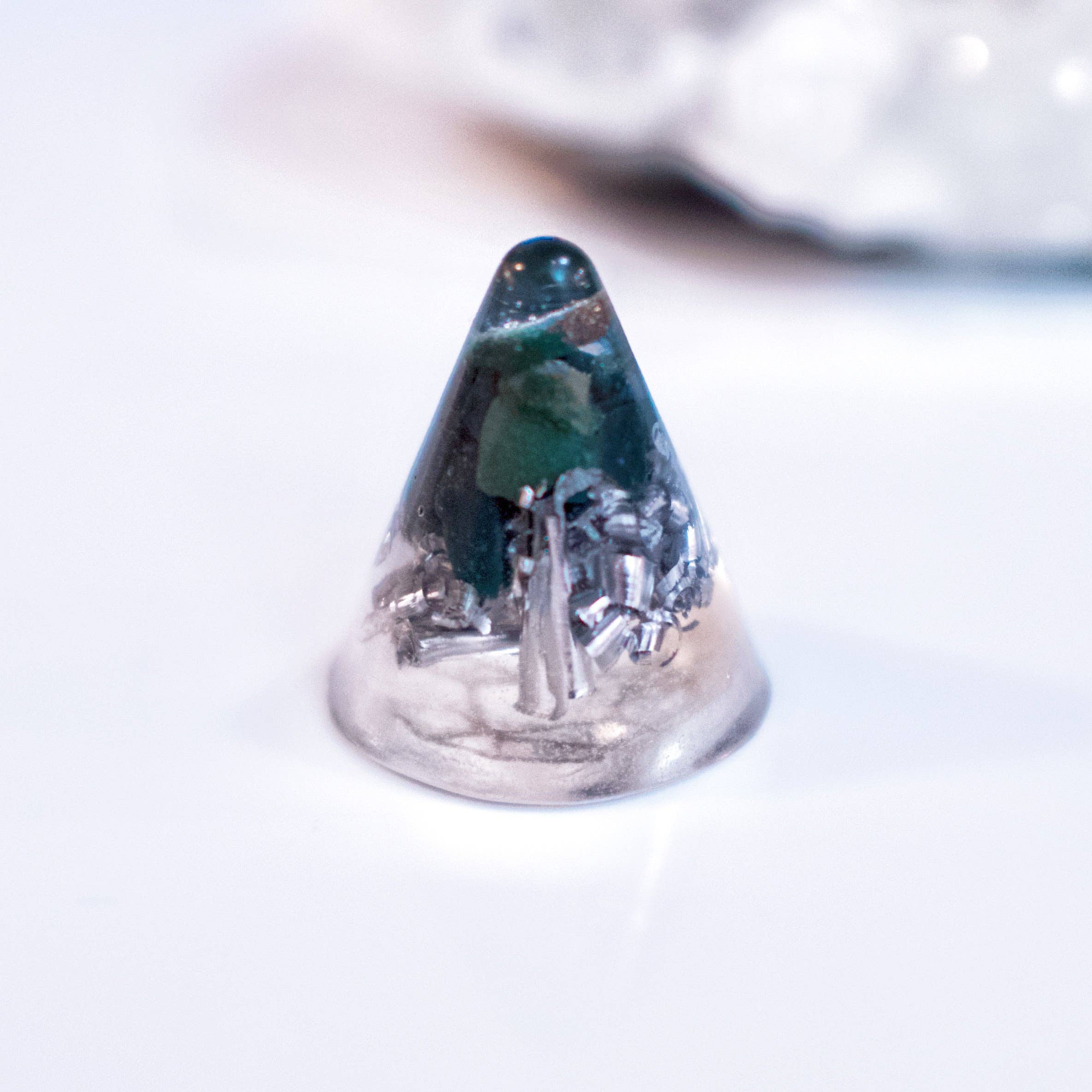 ARCANDLES - Wholesale Spiritual stone/crystal - Mini Orgonite | Bloodstone | Base Chakra