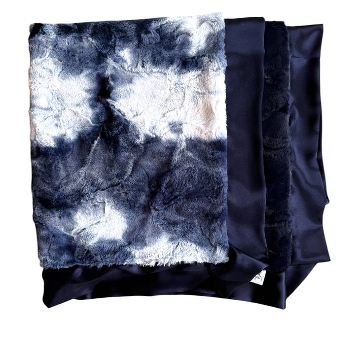 Navy Tie Dye | Luxe Cuddle Blanket for wholesale by Rockin Royalty