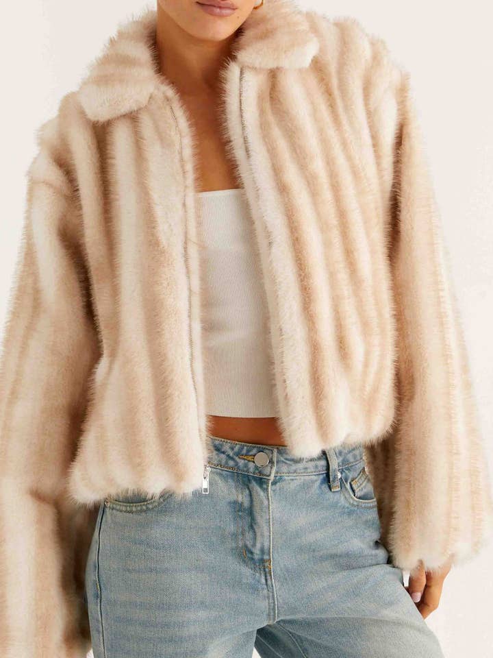 HIDDENBRAND - Wholesale Fur/Faux Fur Coat - Women's - Fashionable Striped Color-Block Faux Fur Jacket5