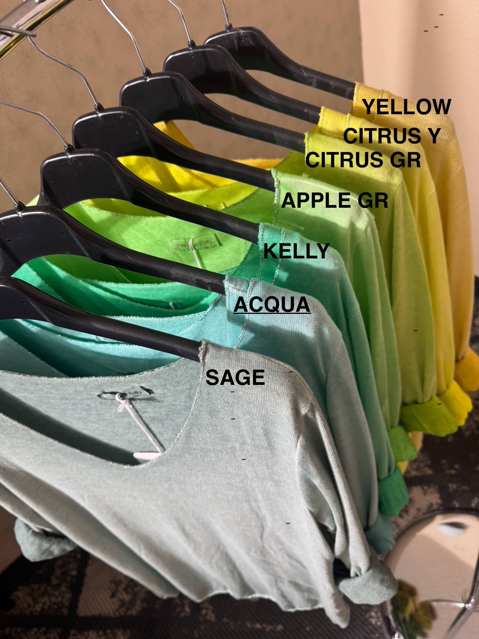 Dance in Paris – Großhandel Bluse – Damen – Top-Soft Viskose mit Metallic-Besatz9