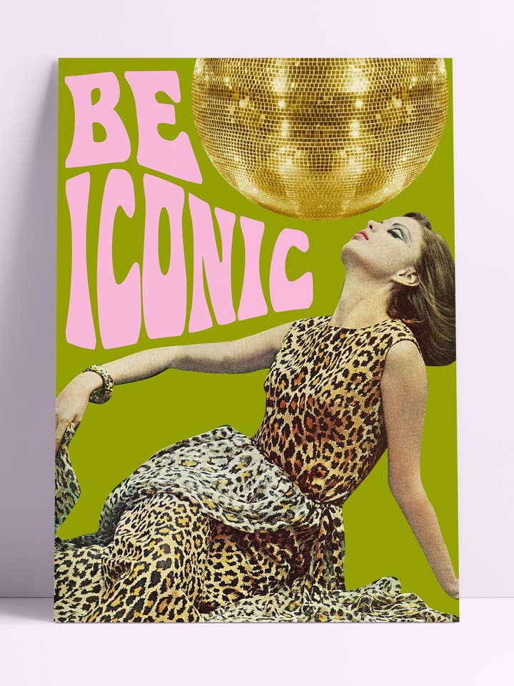 Var ikoniskt collage väggtryck för wholesale av Printed Weird