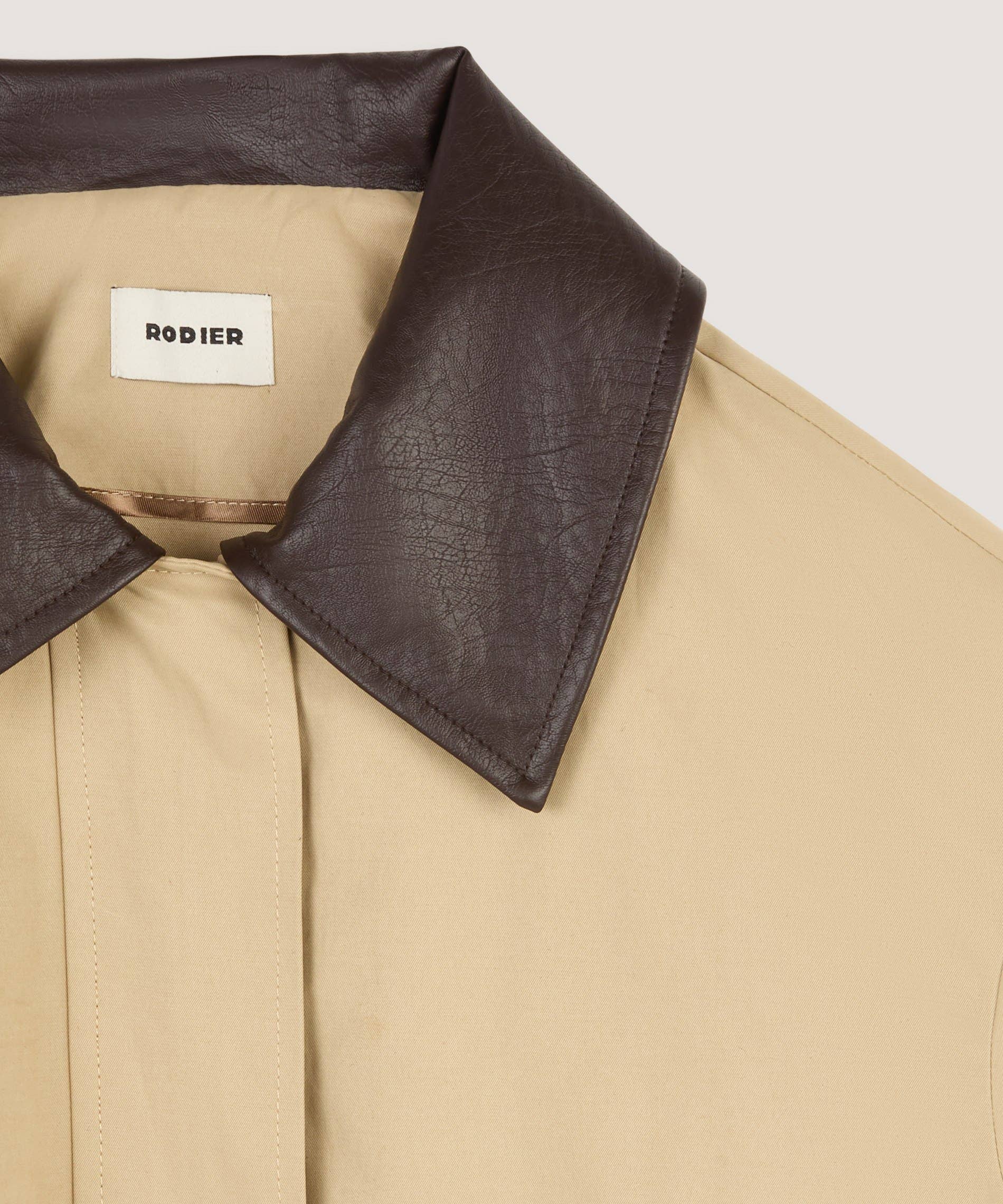 dark beige Hunting jacket for wholesale on Faire4