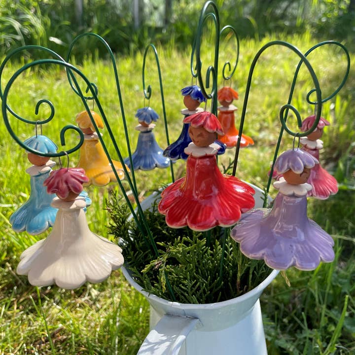 Pannonhem AB. - Vendita all'ingrosso Ornamenti/decorazioni per esterni - Fata colorata da appendere, figure in ceramica3