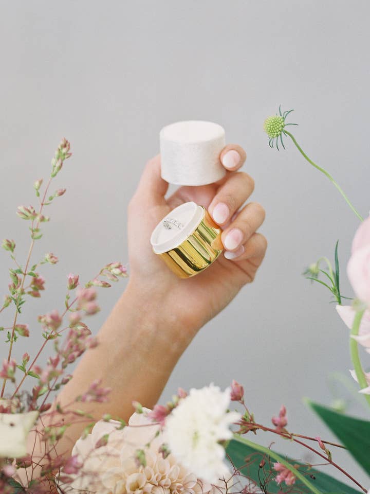 LAURINE - white ring box | engagement, wedding rings, brides for wholesale by Esselle