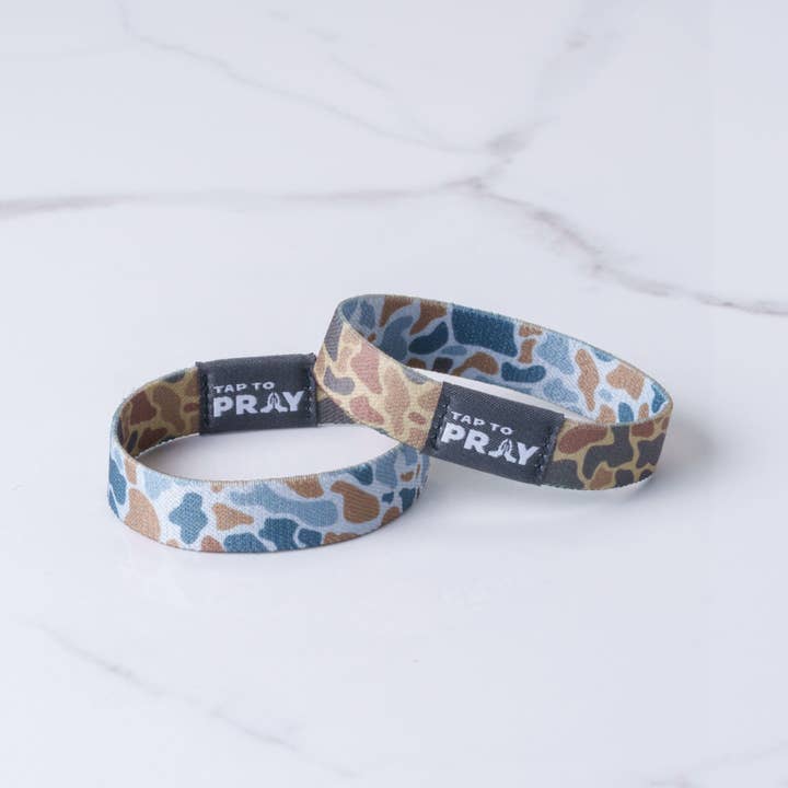 Versible - Wholesale Wristband - Tap To Pray® Wristband – River Rock Camo - Sahara and Copper1