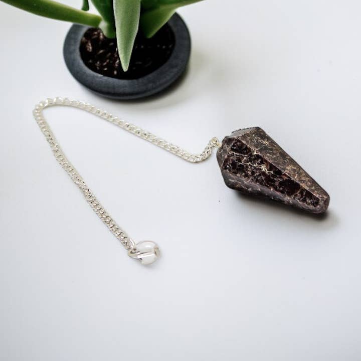 Granaat Edelsteen Pendel Zilverkleurige Ketting voor wholesale door Quasar Gems USA