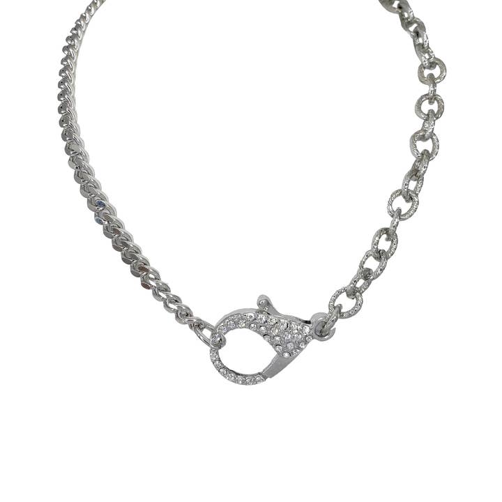 Love, Lisa - Wholesale Link & Chain Necklace - Lisa Favorite Clasp Necklace