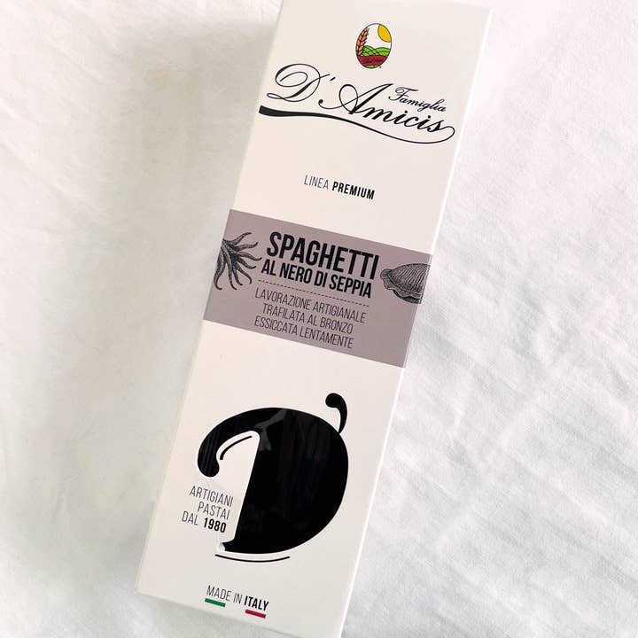 Spaghetti with cuttlefish ink (500g) for wholesale by OLIO DI SERRA