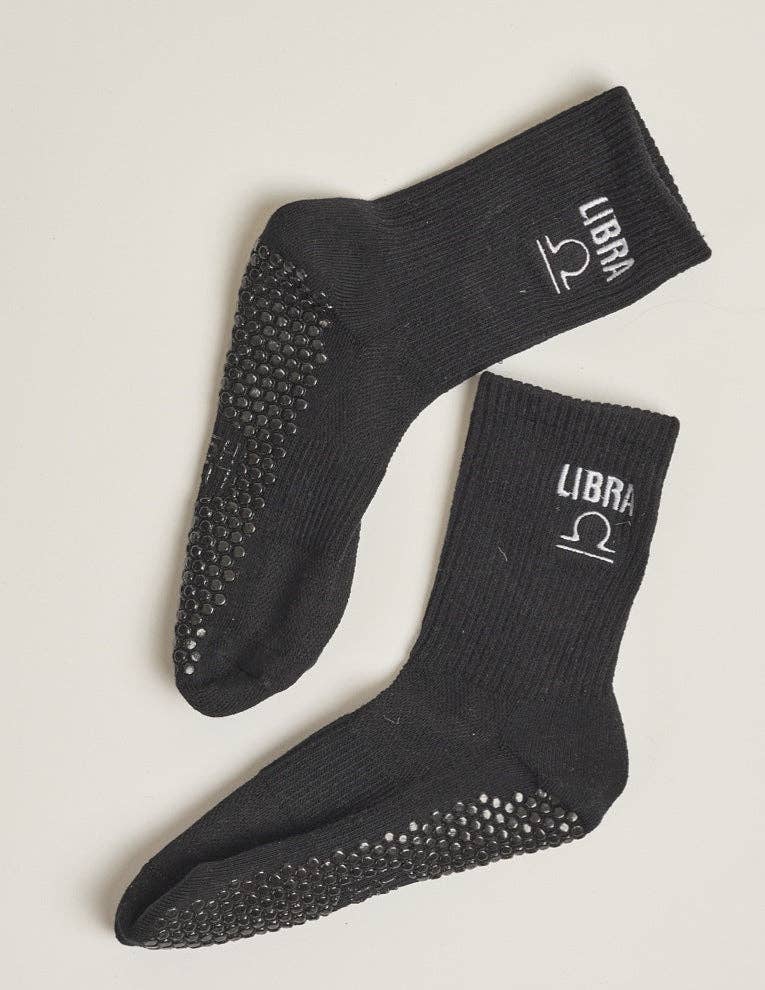 LUCKY HONEY – Großhandel Socken – Damen – The Zodiac Sock – klassische Socken mit Sternzeichenstickerei8