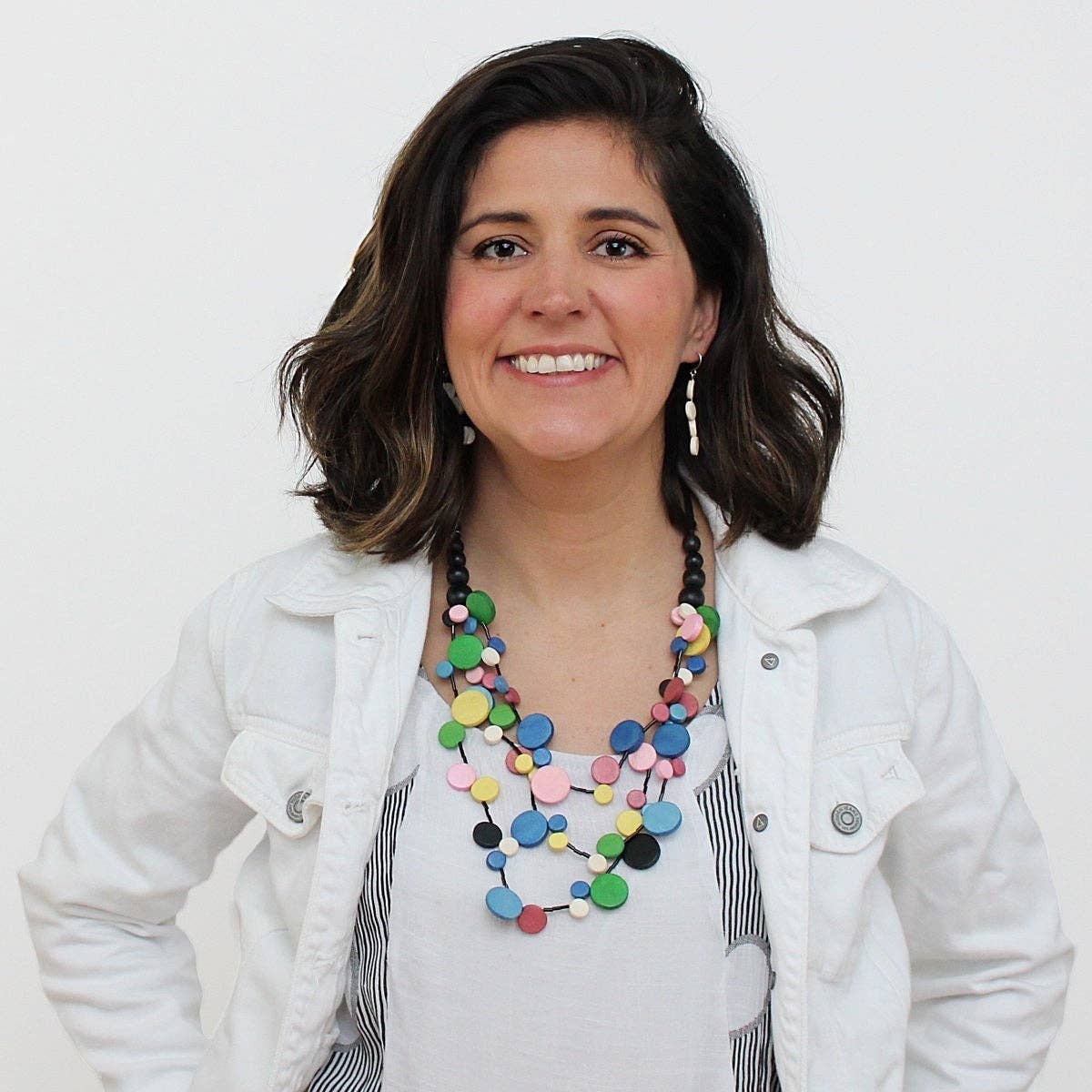 Sylca Designs - Vendita all'ingrosso Collane di perline/perle - Collana Millie multifilo colorata1