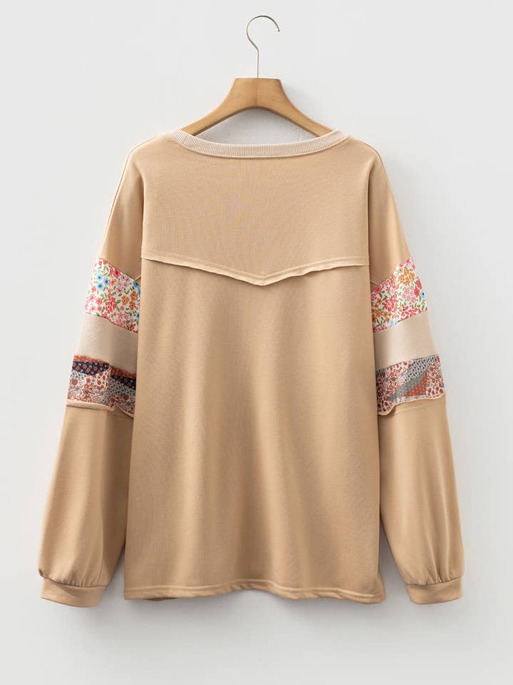 Khaki Exposed Seam Floral Mixed Patchwork Relaxed Plus Size Top for wholesale on Faire1