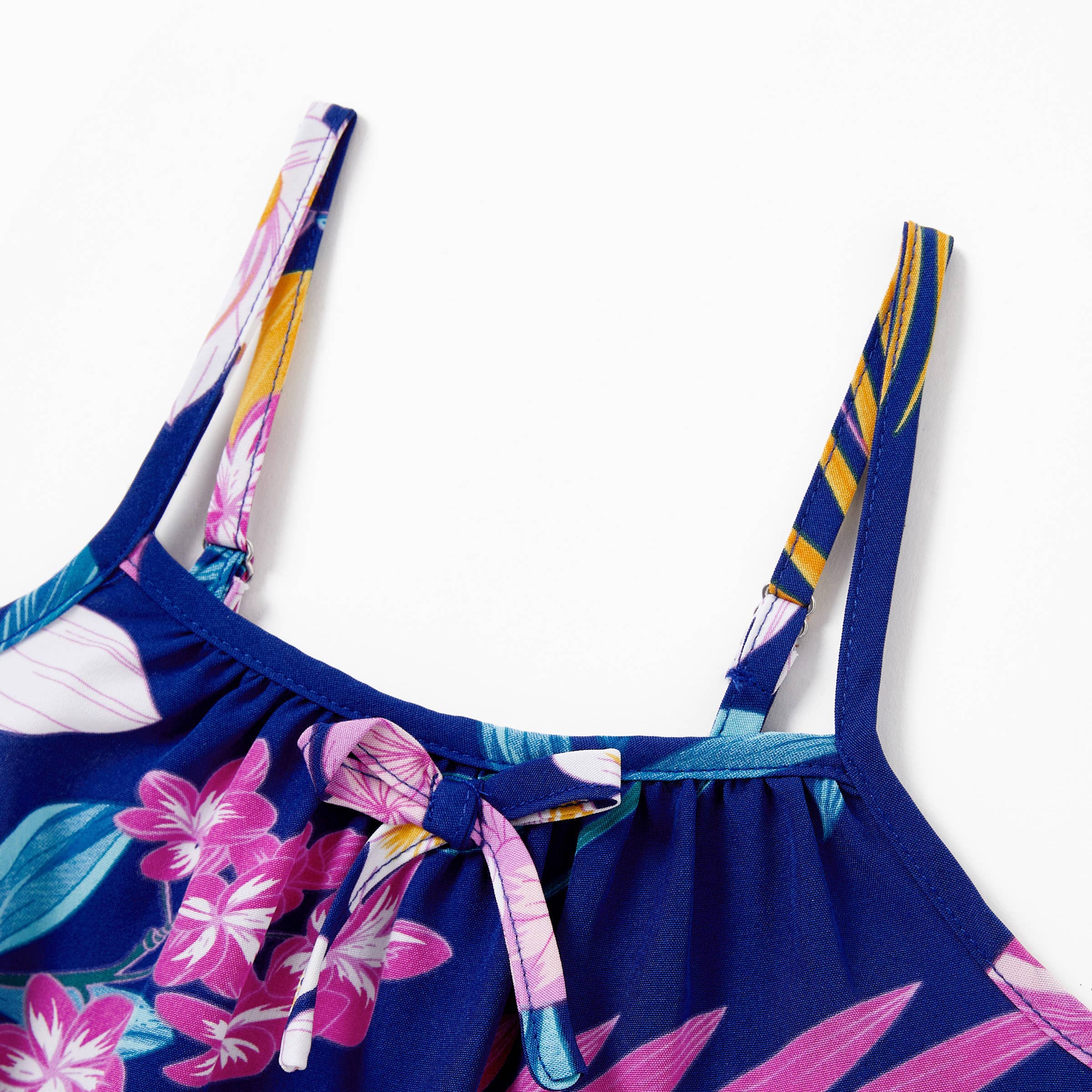 Blu profondo Abito o Set di Camicia e Pantaloncini Tropicale Hawaiano per Famiglia in vendita all'ingrosso su Faire9