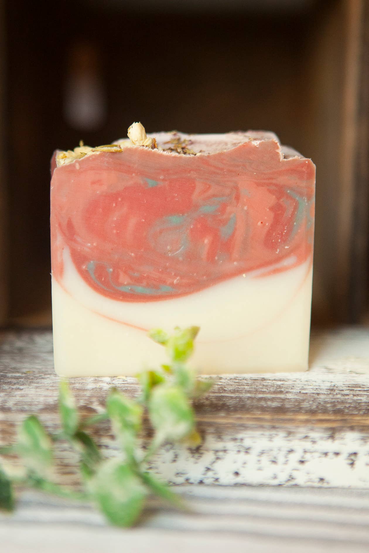 Faith and Grace Soap Co. - Vente Pains de savon - Savon Artisanal Pivoine & Bois d'Ambre, Savon de Luxe au Beurre de Karité3