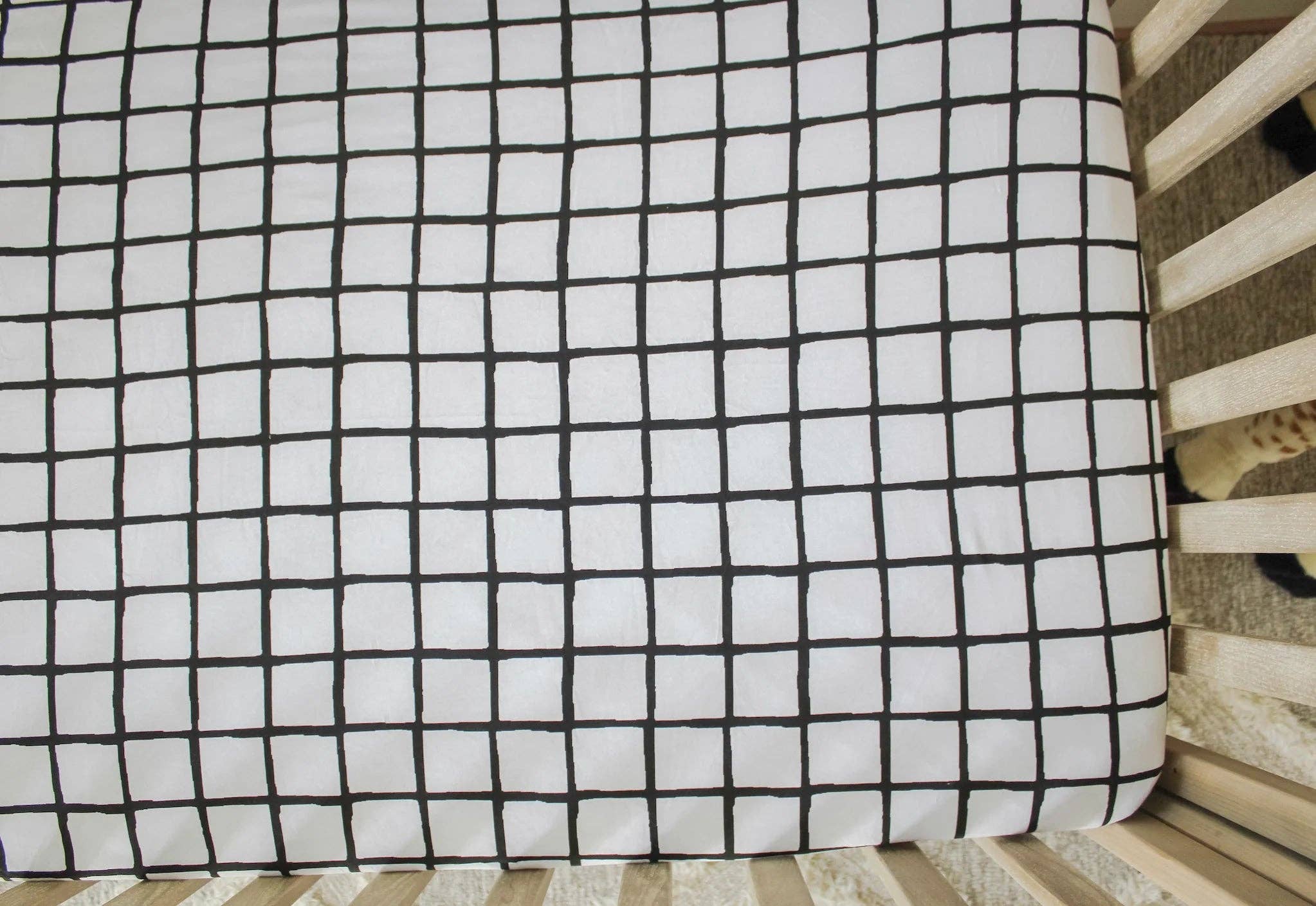 NODNAL Co. - Wholesale Cot/Crib Sheets - Raindrops Fitted Mini Crib Sheet2