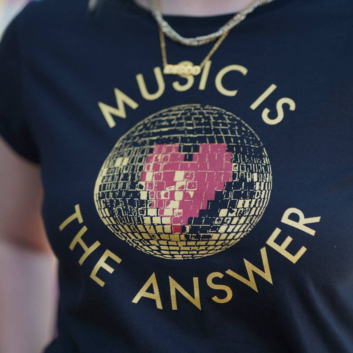 Disko Kids – wholesale Screen printed t-shirt – Women′s – Music Is The Answer Disco Ball Tshirt Black3