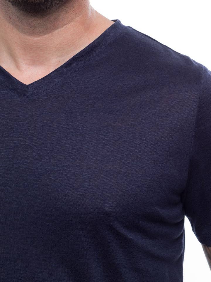 PangoLin - Wholesale T-Shirt - Men's - Man | V-neck | blue2