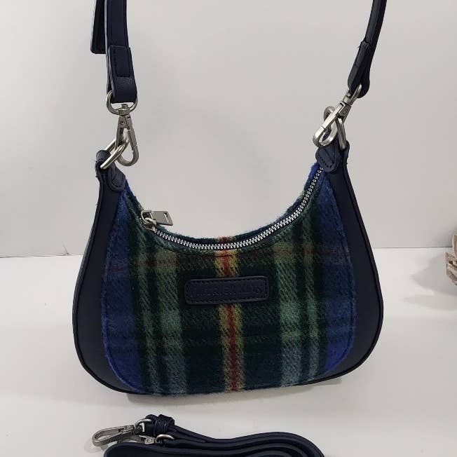 Patrick King Woollen Company - Wholesale Crossbody Bag - Women's - Tartan Merino Wool Bag Nova Scotia2