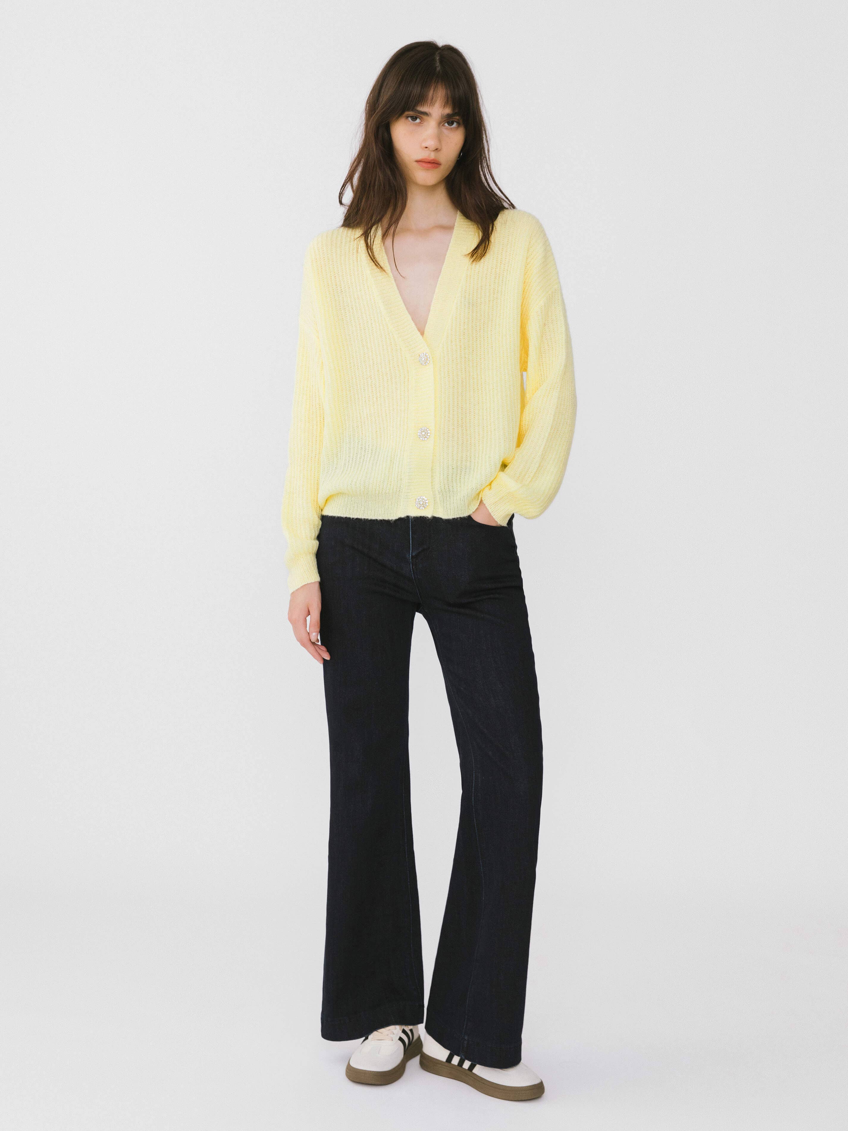 CUBIC – Engroshandel Cardigan - Dame – Casual ribstrikket cardigan med V-hals9