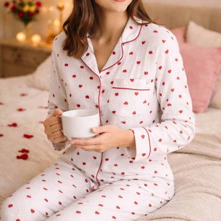 100% Cotton Heart Pajama Set – Valentine’s Day Long Sleeve for wholesale by DrifWoo