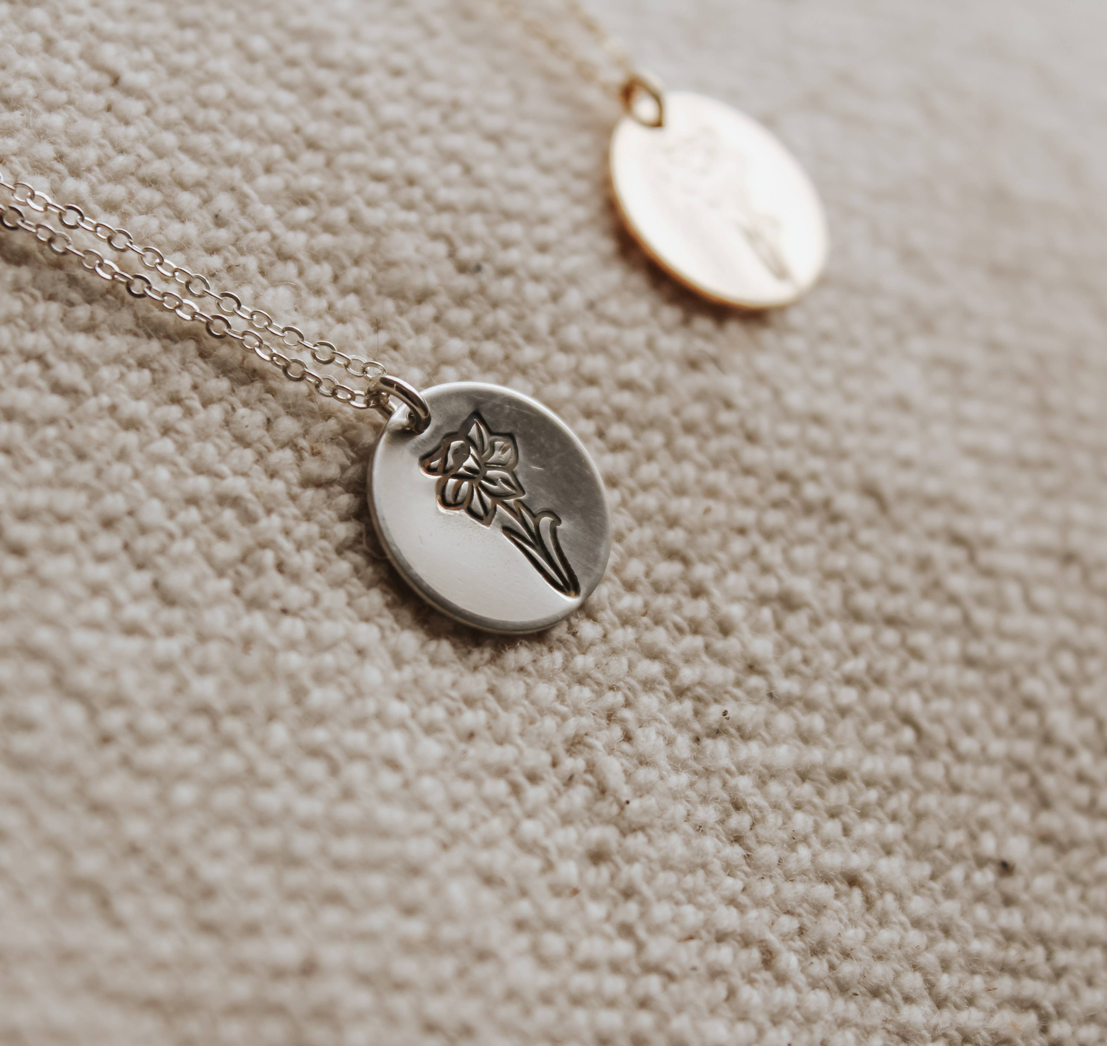 Ever Aster - Wholesale Pendant/Charm Necklace - March Daffodil Birth Flower Necklace3