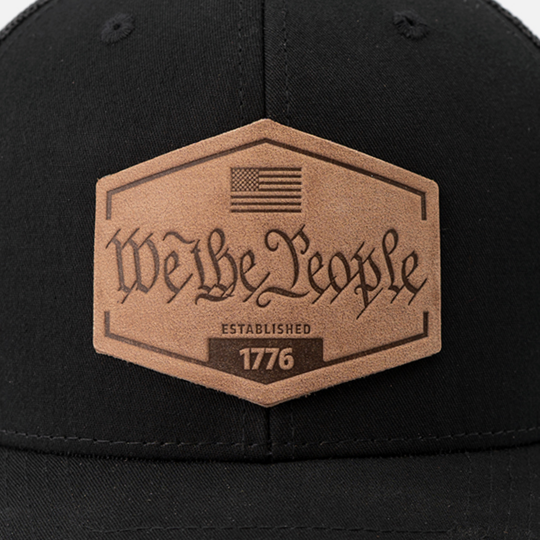 Range Leather Co. - Vente Casquette de camionneur – unisexe - Chapeau We The People | Casquette de camionneur à patch en cuir1