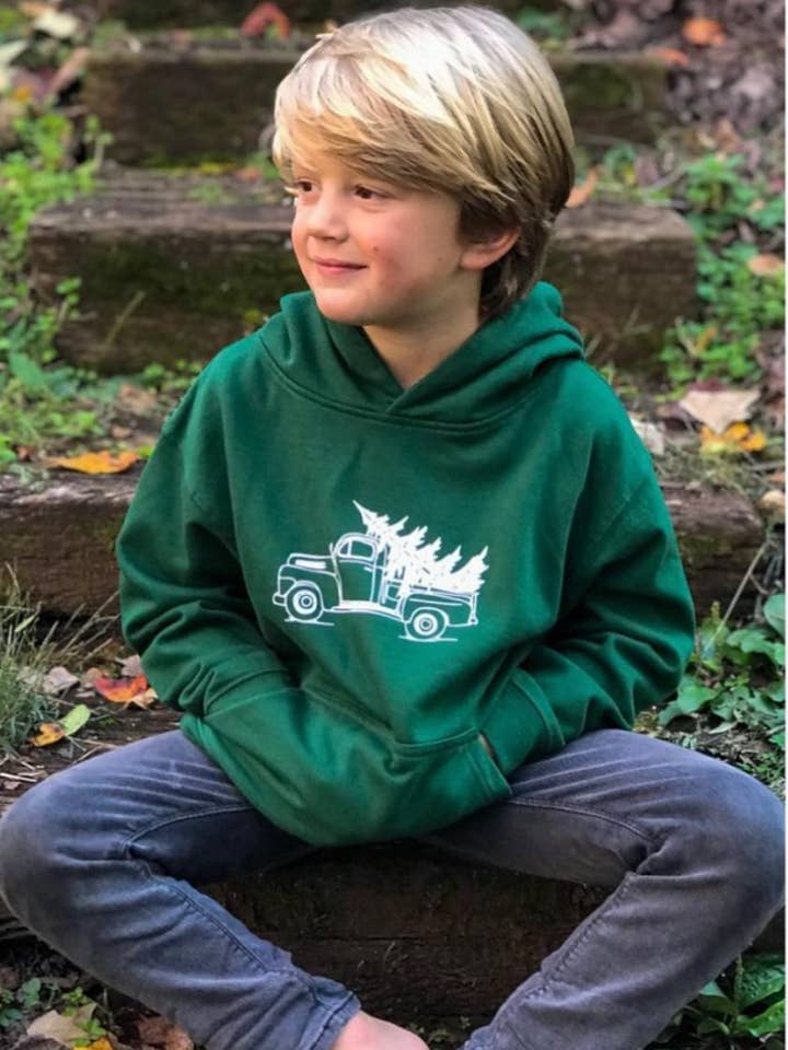Sudadera con capucha Christmas Tree Truck verde para venta al por mayor de Little Hoot Designs