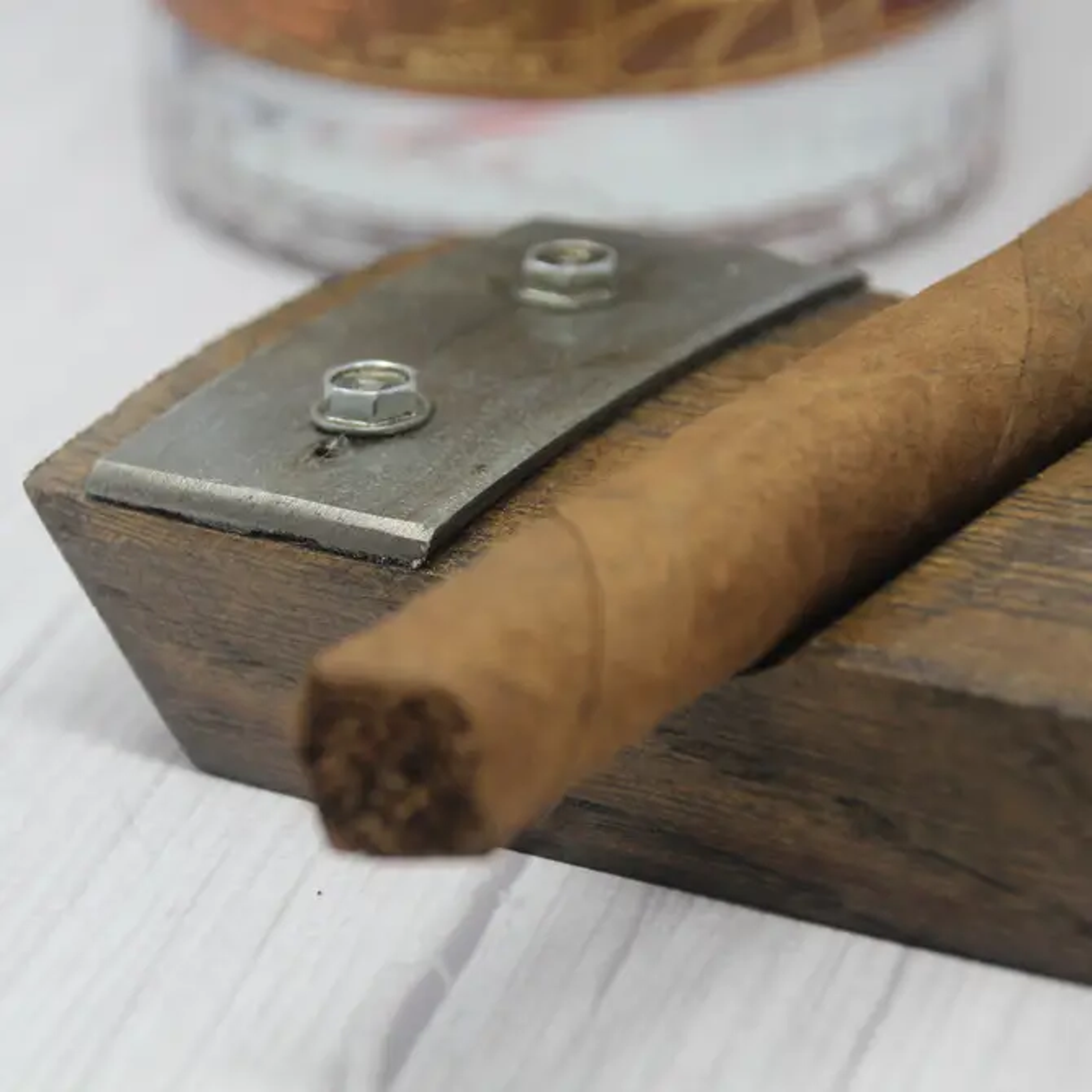 Barrel-Art - Wholesale Onderzetters - Whisky staafonderzetter met sigaarhouder en Glencairn-glas9