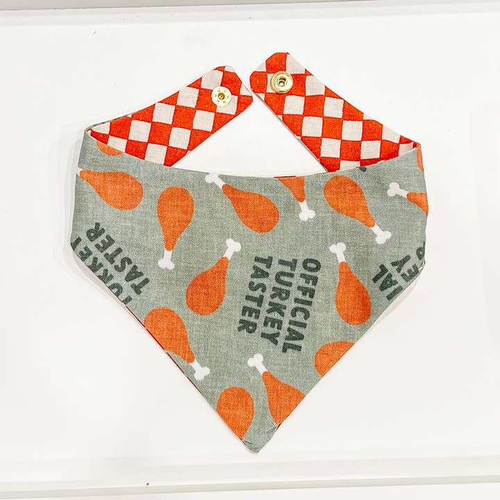 StellaLoo - Vendita all'ingrosso Bandana - Cani - Bandana per Cani in Cotone con Collo Curvo, Reversibile, Gusto Tacchino0