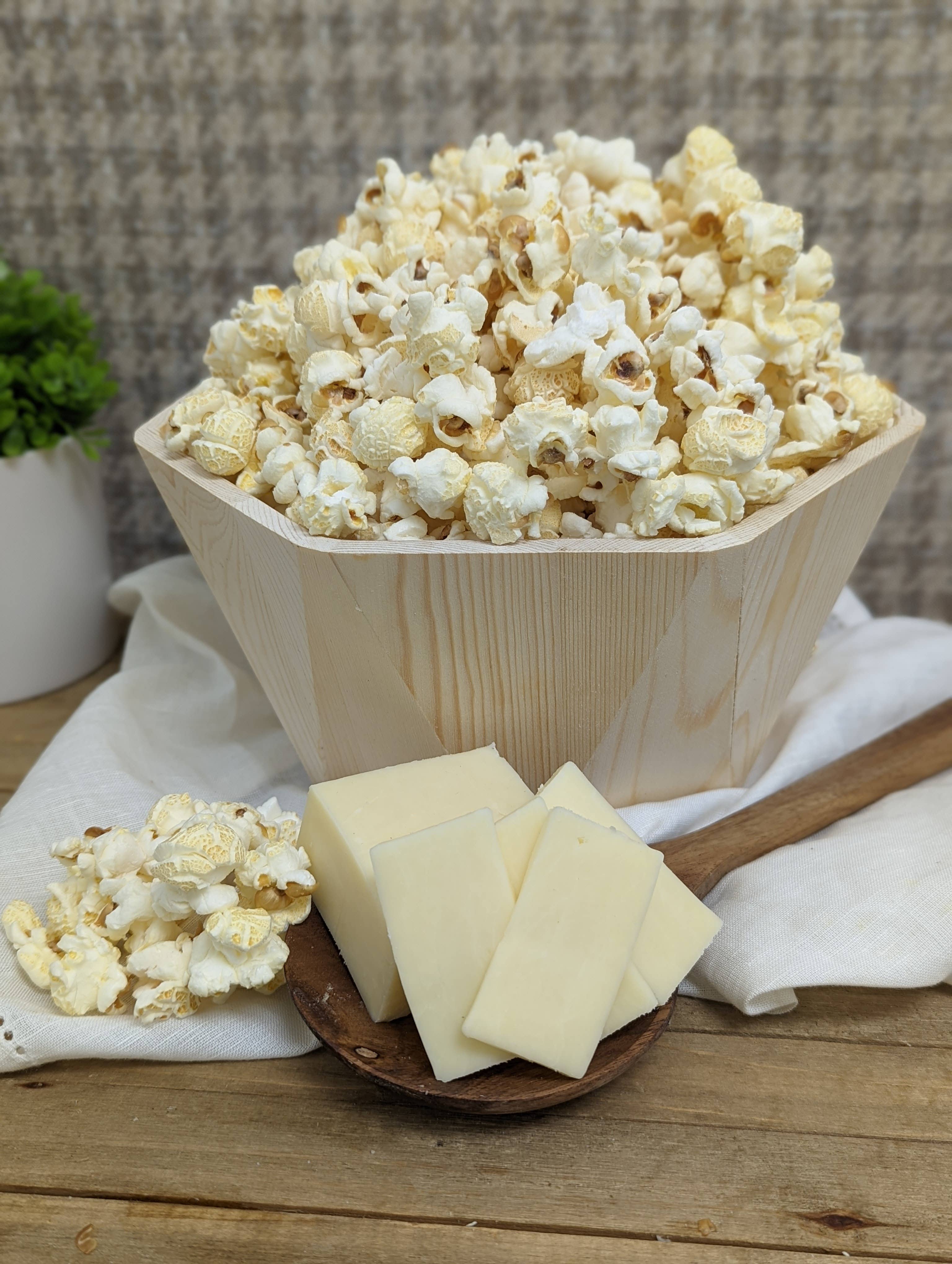 The Popcorn Loft - Wholesale Popcorn - White Cheddar Popcorn