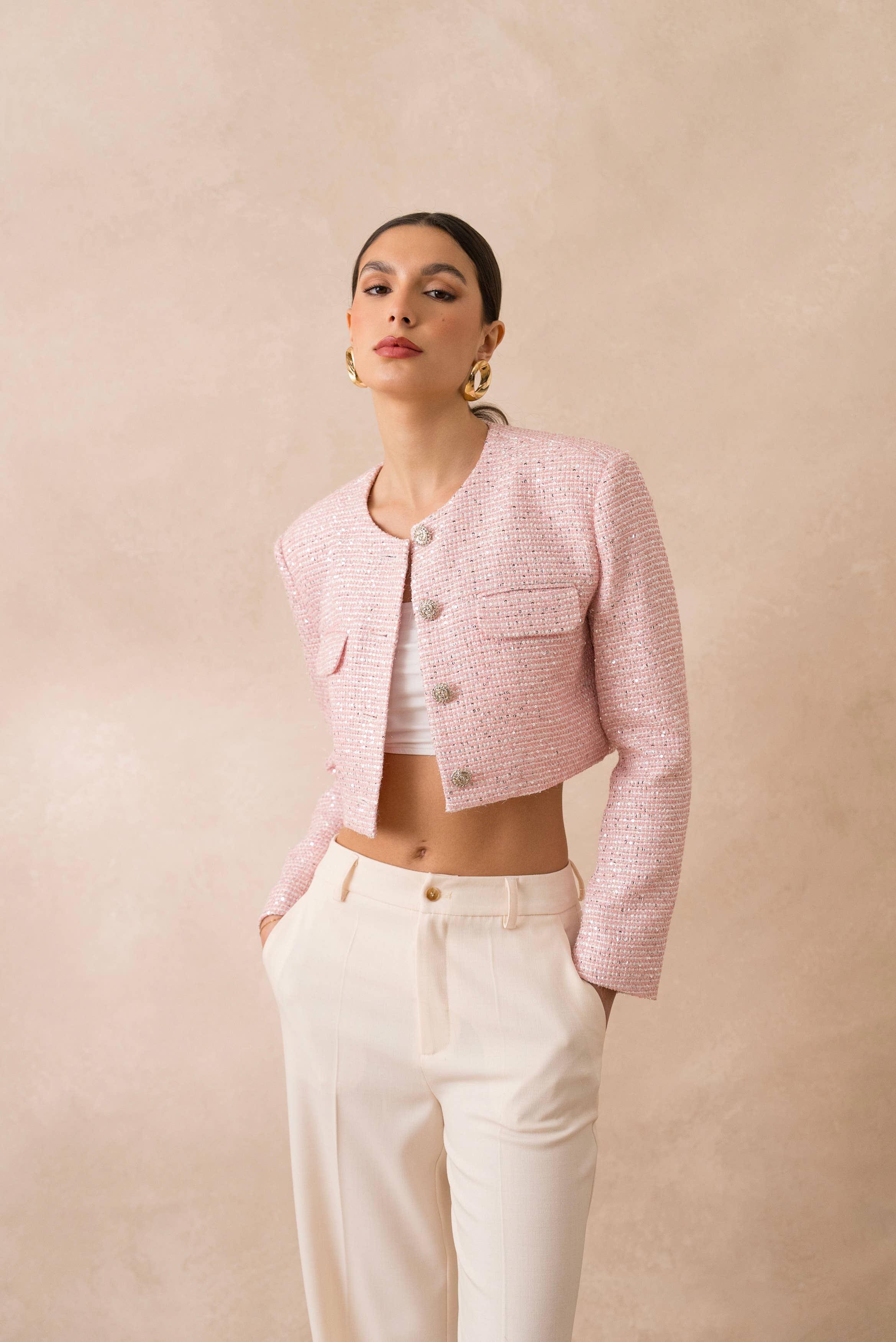 Attentif Paris – Großhandel Jacke – Damen – Kurze Tweedjacke mit Pailletten ohne Kragen29