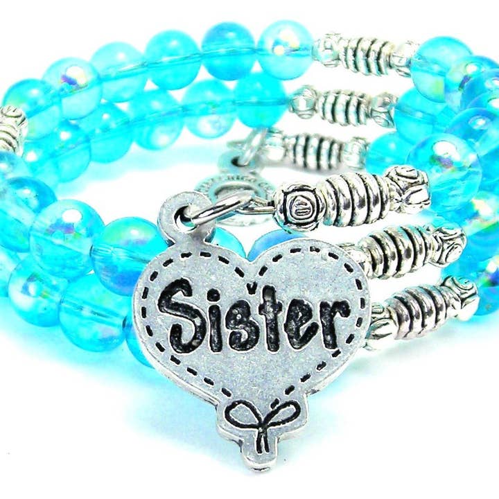 Bracelet enveloppant en verre océan sirène de mer matelassé Sister pour la vente par Chubby Chico Charms