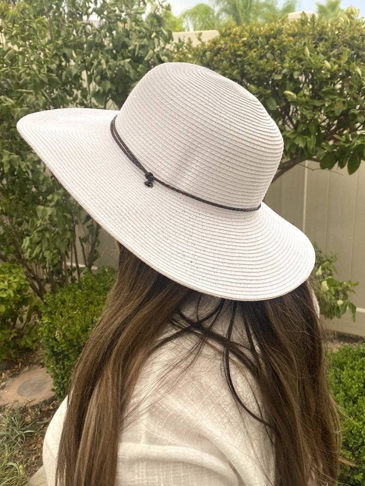 Women Summer Hat White S, M, L, XL, 2XL, 3XL, 4XL- Outrigger for wholesale by Sungrubbies