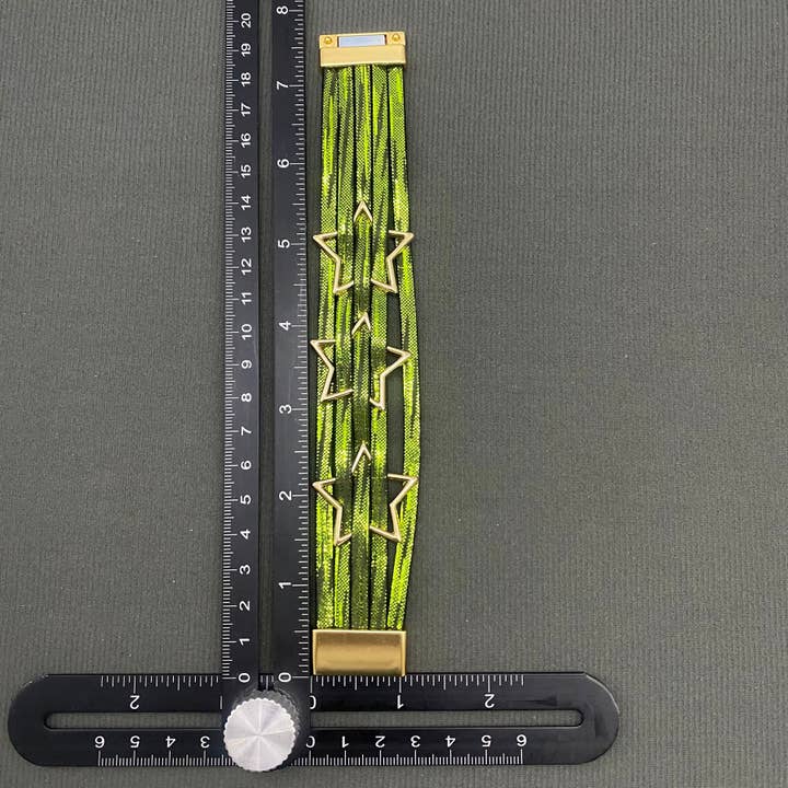 Mio Queena - Wholesale Bangle Bracelet - Triple Star Multi-Layer PU Leather Magnetic Buckle Bracelet - LB9