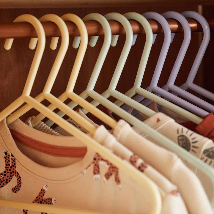 Bieco Spielwaren - Wholesale Clothes Hangers - Hanger 8-piece set vanilla2