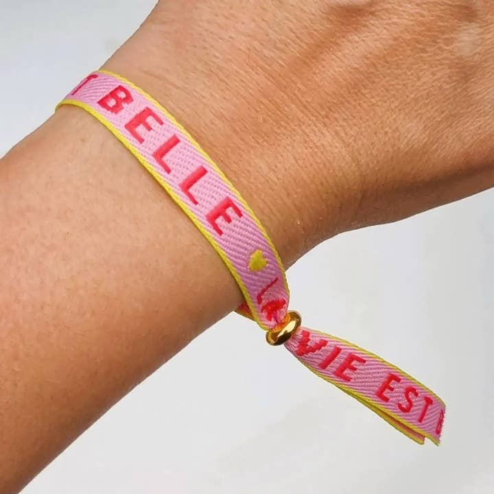 Pulsera de cinta La vie est belle para venta al por mayor de Ibiza Boutique