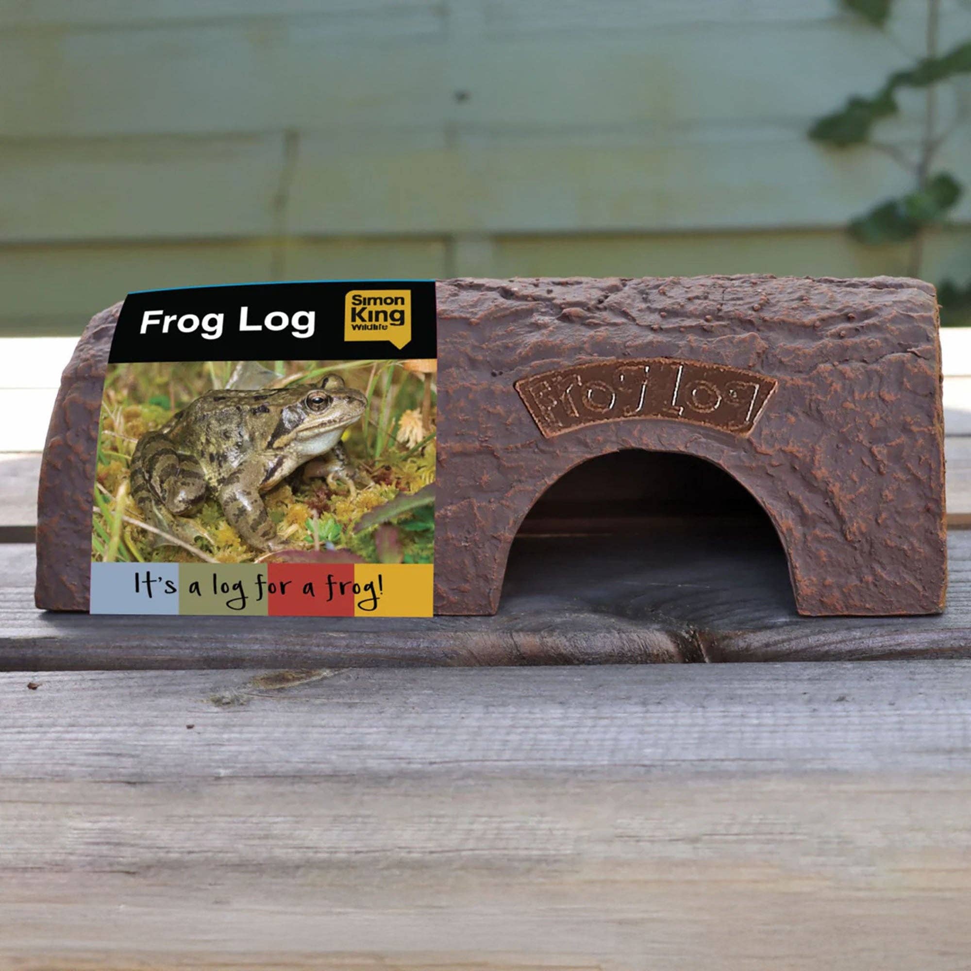 Green Feathers - Wholesale Outdoor Ornament/Decor - Frog Log2