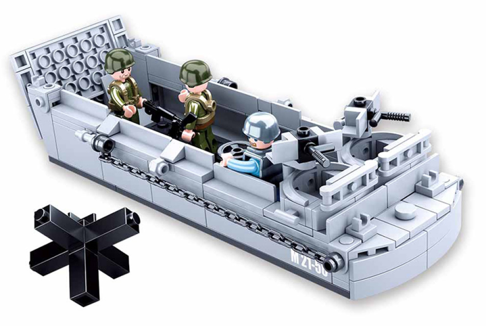 Texas Toy Distribution – wholesale Building set – Child – WW2 D-Day Higgins Landing Craft Building Brick Kit (182 pcs)1
