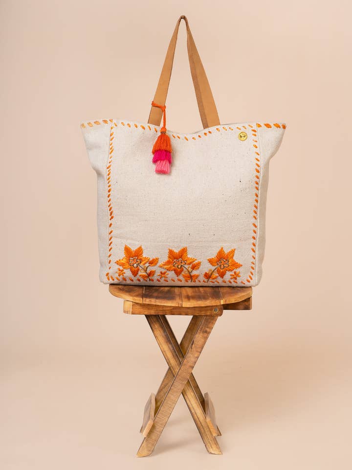 Sac en raphia orange pour la vente par Kandy coast