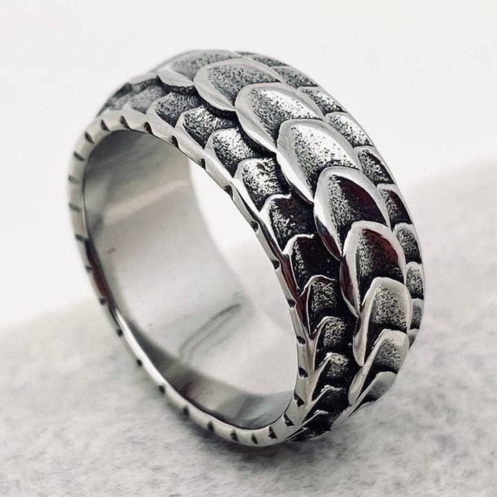Dragon Scale Stainless Steel Ring - MJ/MR for wholesale by Mio Queena